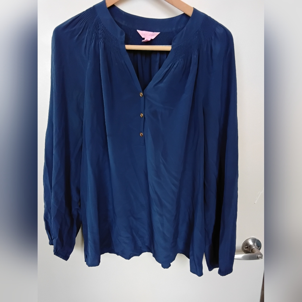 Lilly Pulitzer Women's Navy Blue V-Neck Long Sleeve Silk Blouse